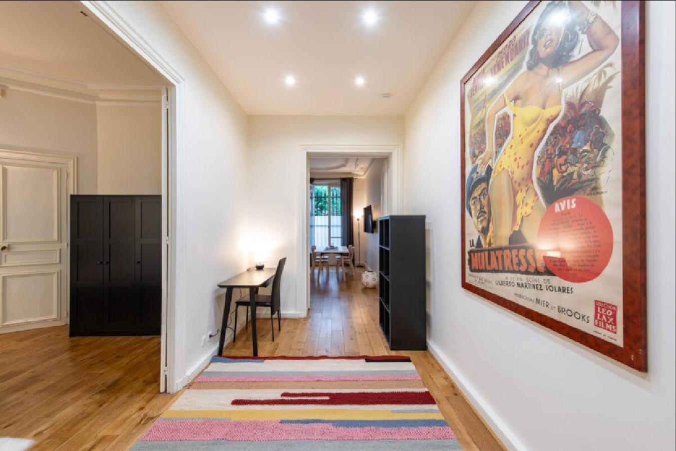 Geranimus Morland : Hearth Of Paris Apartment Exterior photo